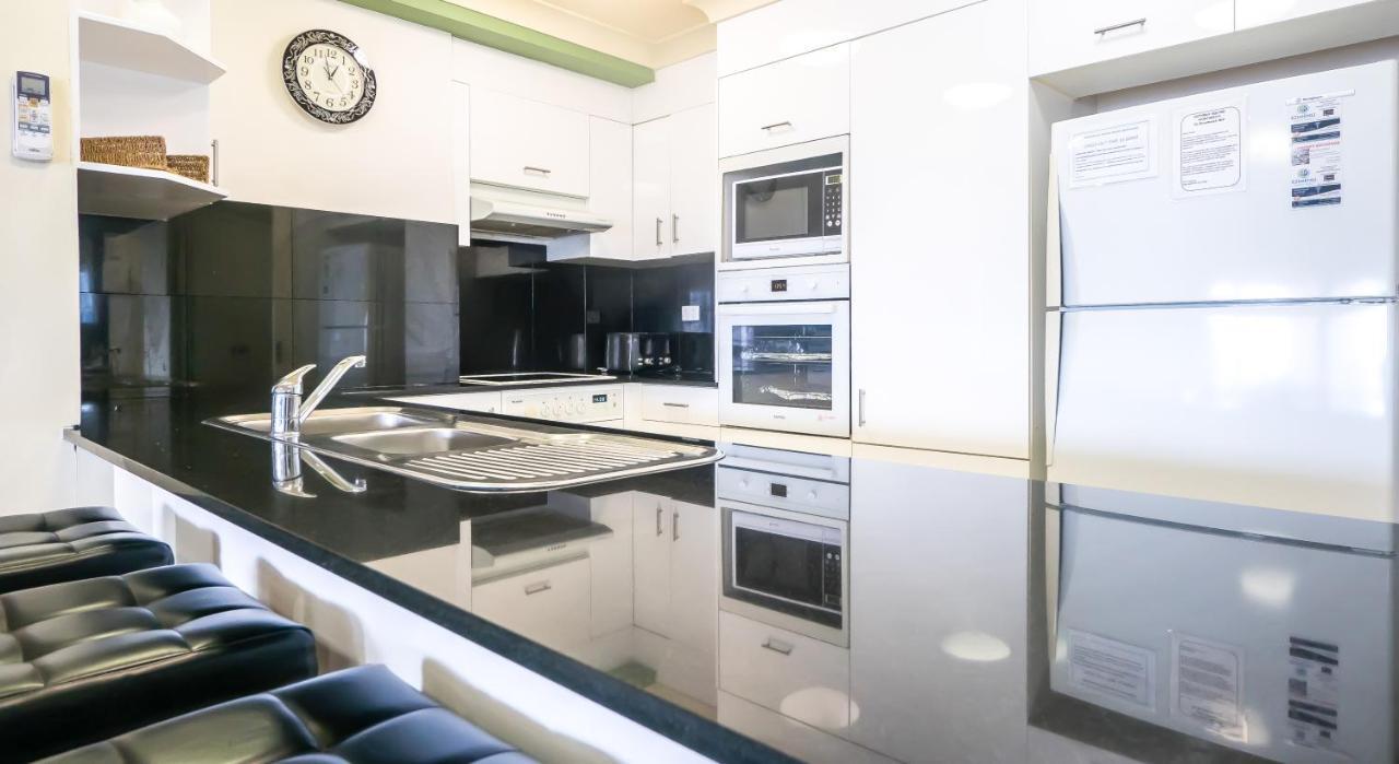 Victoria Square Apartments Голд-Кост Екстер'єр фото